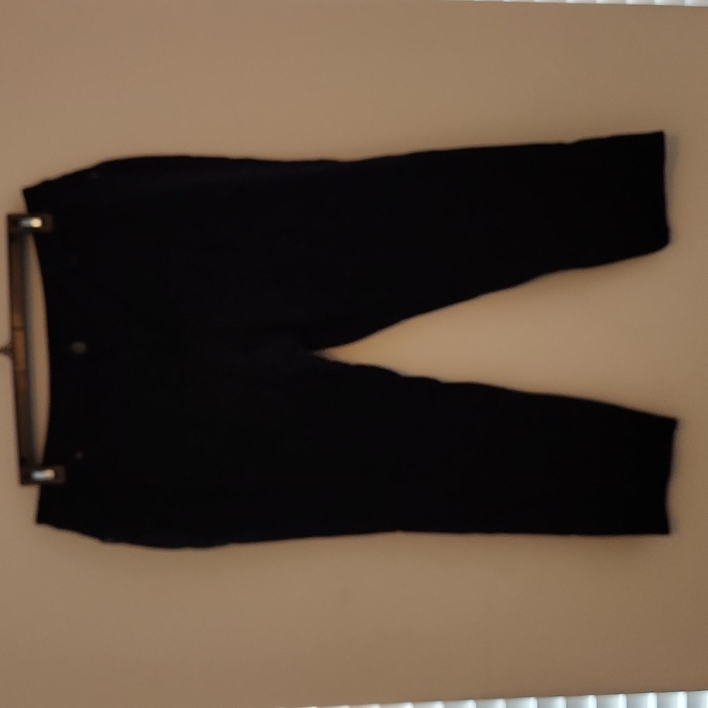 EUC Cato black ponte knit cropped pants,  size 16